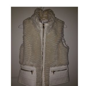 Ci Sono Women's Vest (Faux Fur Collection)